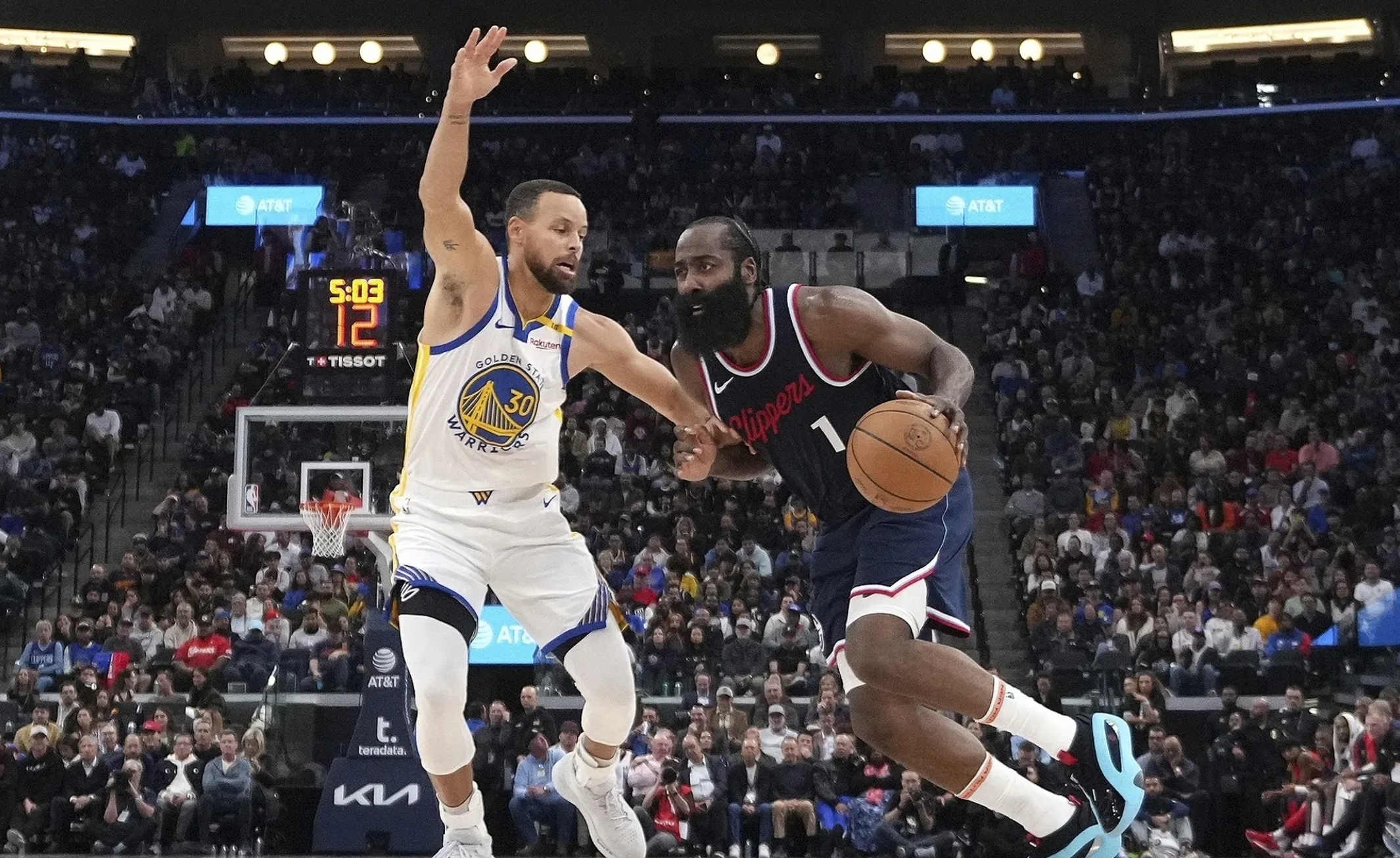 开云-包含反败为胜首场状态出色,快船观众沸腾!,内马尔重返赛场比赛高潮迭起的词条