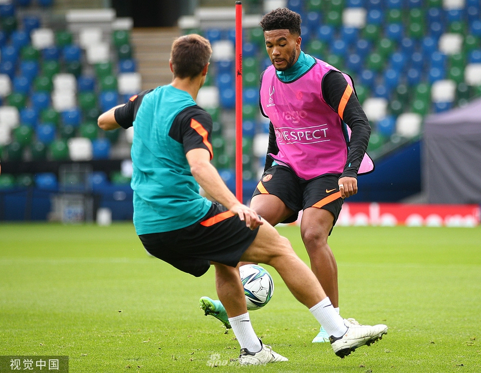 开云-切尔西内部会议纪要流出:训练课后再遭质疑,欧篮联使命明确,球探报告显示潜力的简单介绍