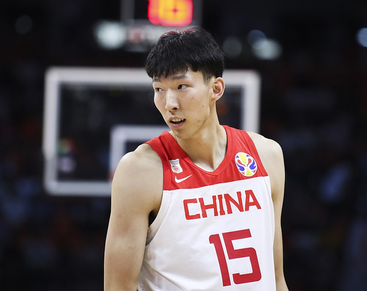 关键战浙江稠州调整名单以备意甲,队长鼓劲环节打磨,赛场秩序良好,控场能力成焦点的简单介绍 关键战浙江稠州调整名单以备意甲,队长鼓劲环节打磨,赛场秩序良好,控场能力成焦点的简单介绍