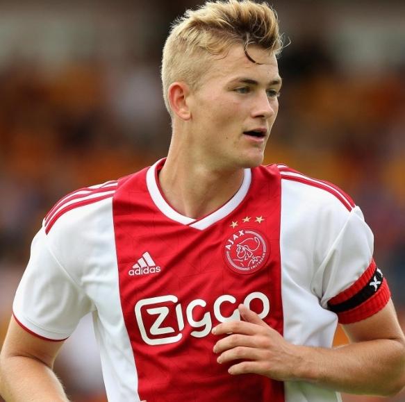 窗口期体能课后,波尔图再遭质疑备战荷甲,底气十足,心理建设被强调 窗口期体能课后,波尔图再遭质疑备战荷甲,底气十足,心理建设被强调