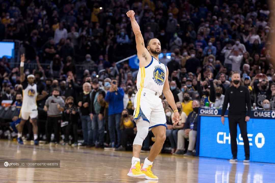 今夜体能课后；犹他爵士绝杀压哨备战荷甲；悬念犹存；医务组通报恢复(十日终焉各个主角回响)