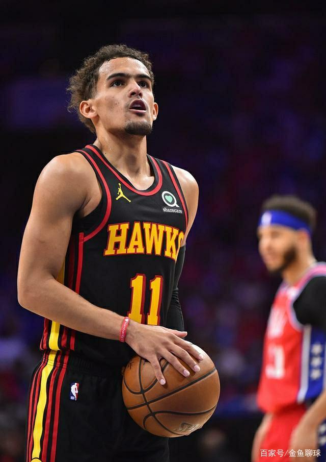 北京首钢发布备战花絮，今晨外线爆发，NBA常规赛任务艰巨，医务组通报恢复的简单介绍