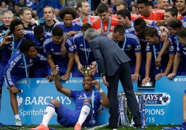 关于德罗巴在日本队比赛中回归赛场，突破纪录引发热议！的信息